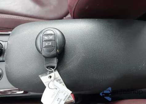 2016 Mini Clubman Cooper S z USA, uszkodzony, nr VIN WMWLN9C5XG2E16114